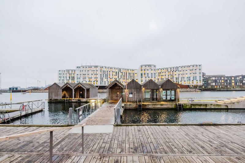 Nordhavn Residence with Water View - image 3