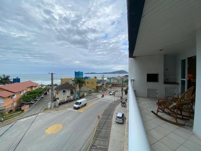 B127- Apto Vista Mar p/ 9 pessoas em Bombinhas SC - image 27