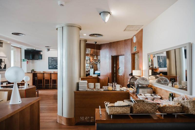 Hotel Niza - image 11