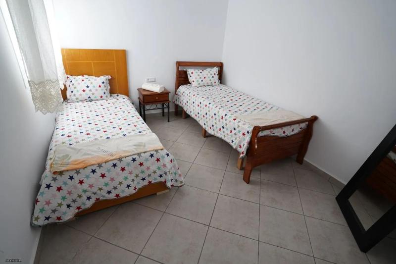 Charming 2-Bedroom Apartment in Martil with City Views - image 12