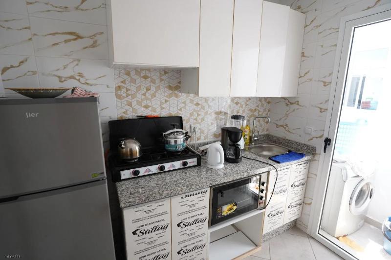Charming 2-Bedroom Apartment in Martil with City Views - image 8