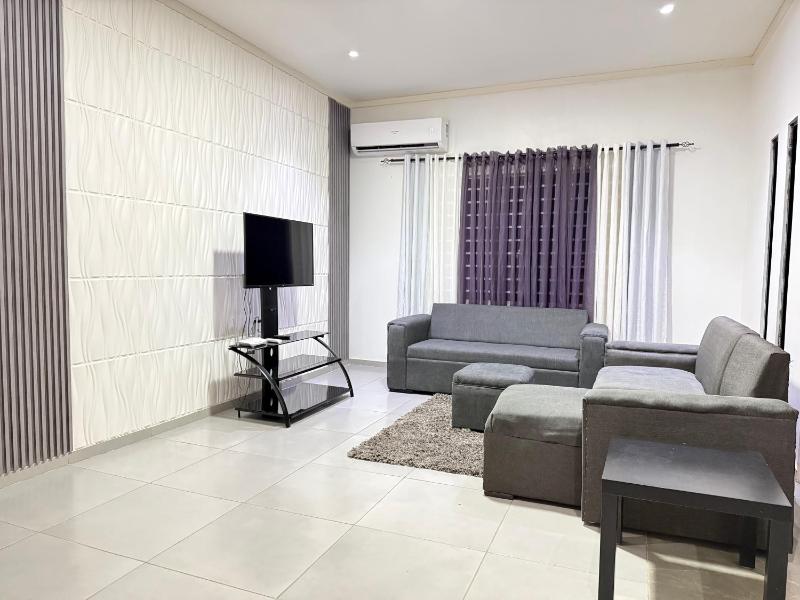 Cosy stays at Cathie - image 3