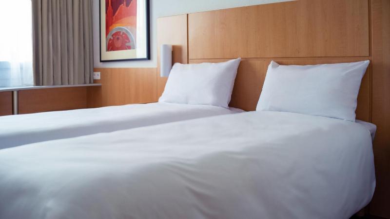 B&B HOTEL Kielce Centrum - image 43
