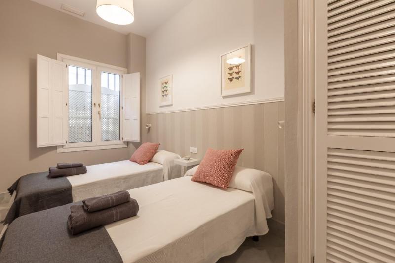 CR City Centre Apartment Balcony - image 15
