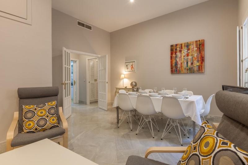 CR City Centre Apartment Balcony - image 13