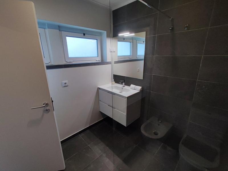Cascais Family retreat in a 2-bedroom apartment - image 12