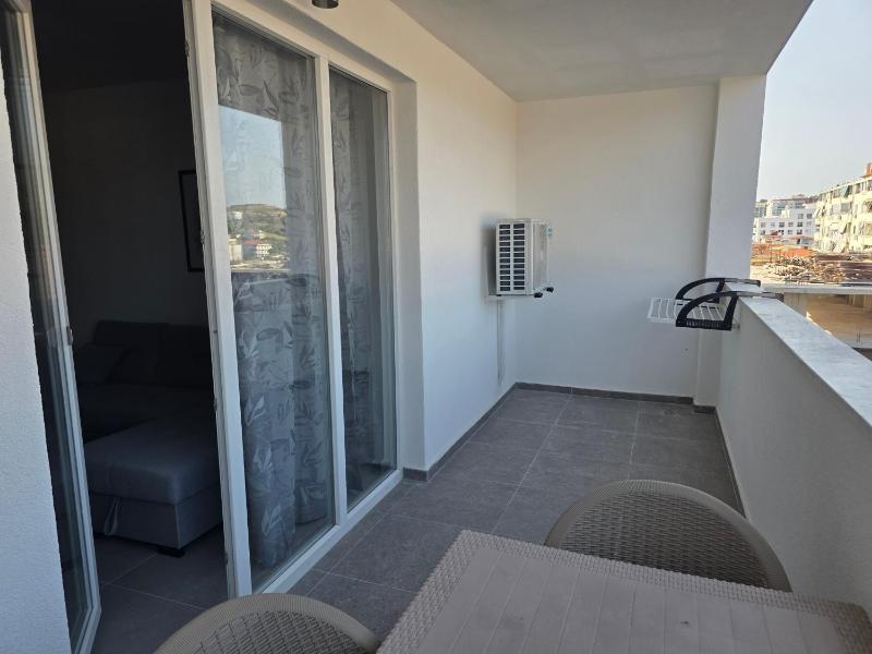 B residence 2 - image 2