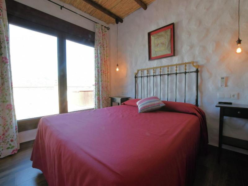 Beautifully villa with Jacuzzi - image 19