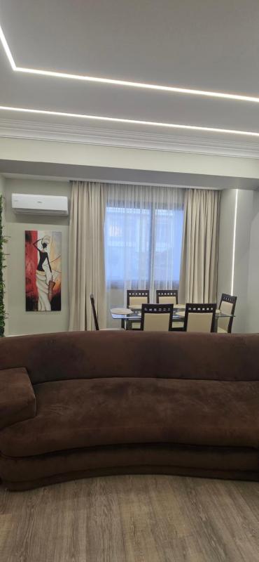 Roan Home - image 7