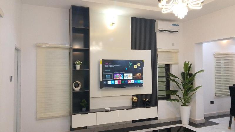 2 Bedroom Apartment For Short Let in Abuja - image 16