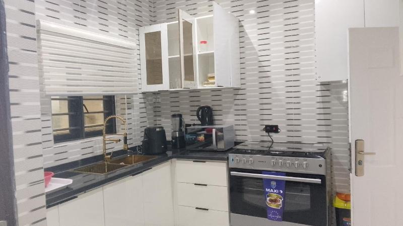 2 Bedroom Apartment For Short Let in Abuja - image 15