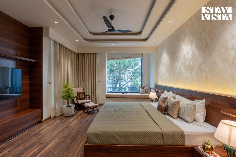 StayVista at Altiora Kasauli with Outdoor Pool & Lawn - image 17