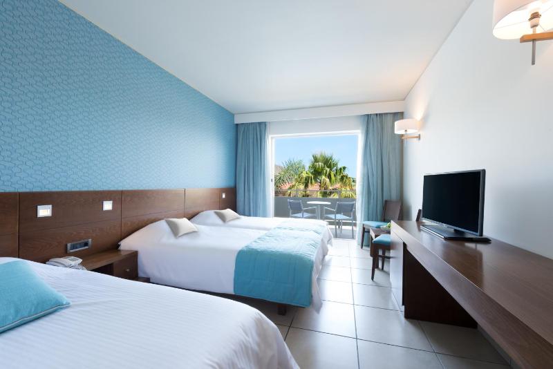 Blue Lagoon Resort - image 31
