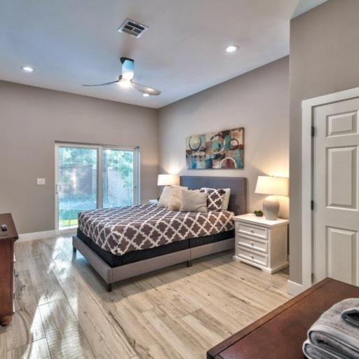 Villa Kensington Grand 8BR Estate for Families & Groups - image 3
