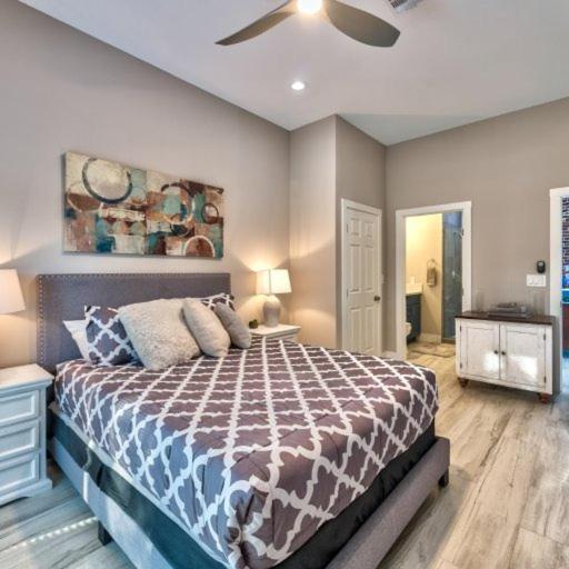 Villa Kensington Grand 8BR Estate for Families & Groups - image 14