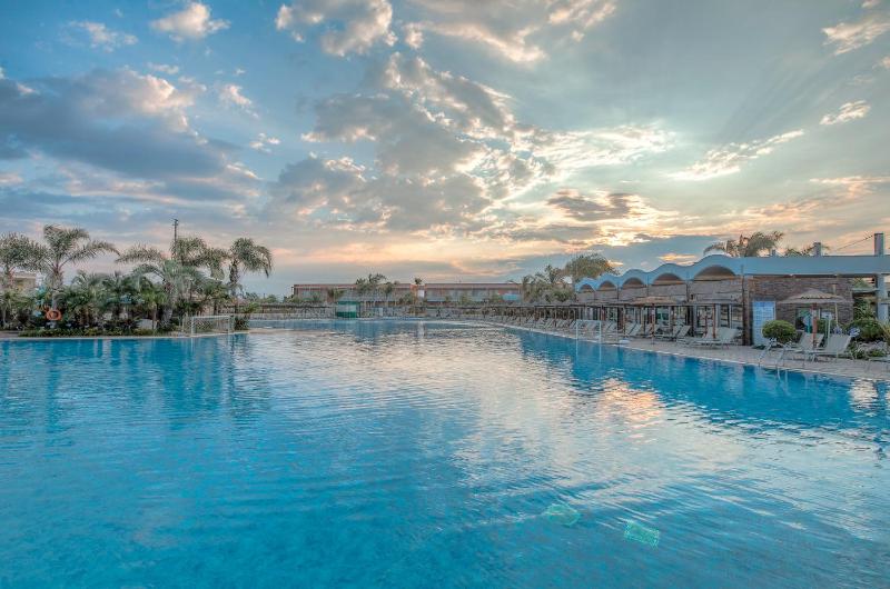 Blue Lagoon Resort - image 26
