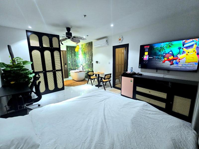 Sauna And Bathtub Studio GH6 Vinhomes Grand Park - Shopping Mall - image 1