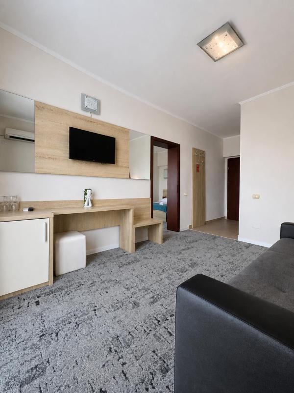 Hotel Union - image 16