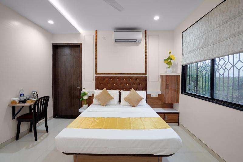 Hotel Royal Comforts - image 11