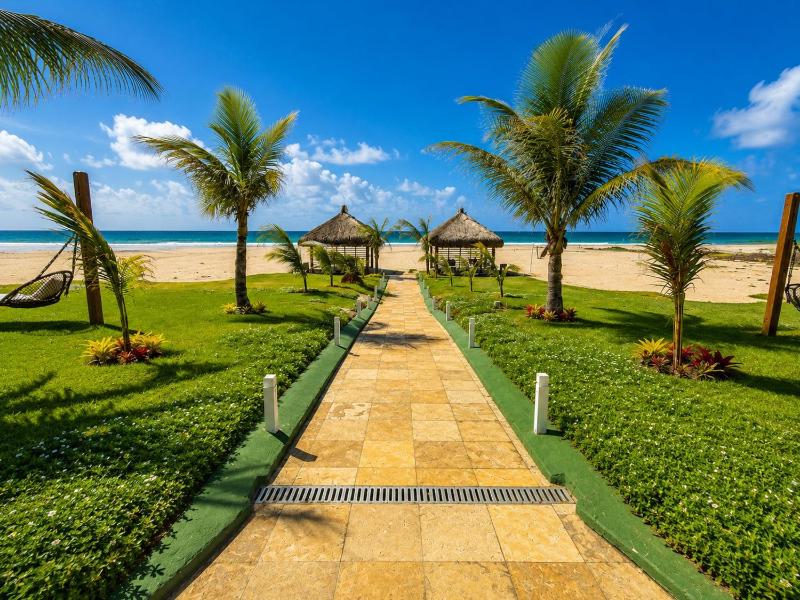 TerraMaris Beachfront | Near Beach Park - image 3