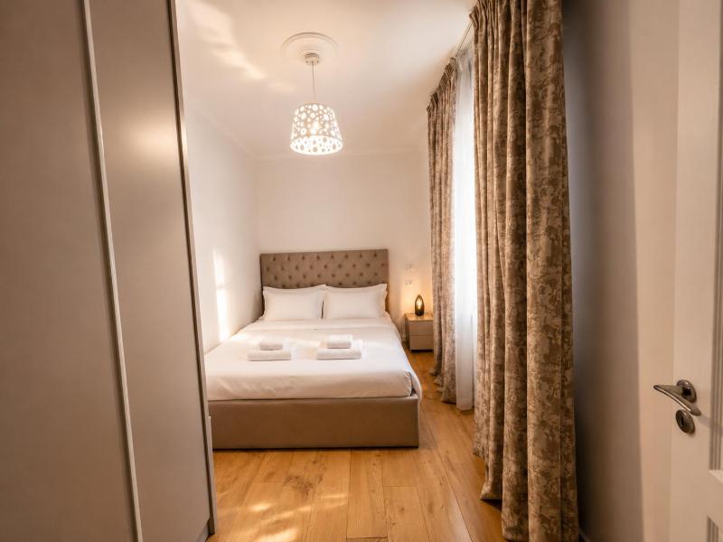 Cozy Apartment in Blloku FastWifi & Self Checkin - image 8