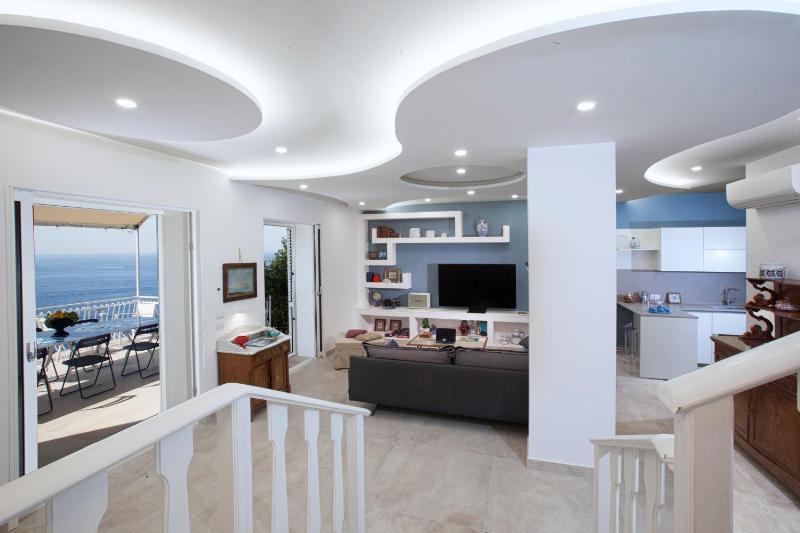 AMORE RENTALS - Villa Domus Franca - image 14