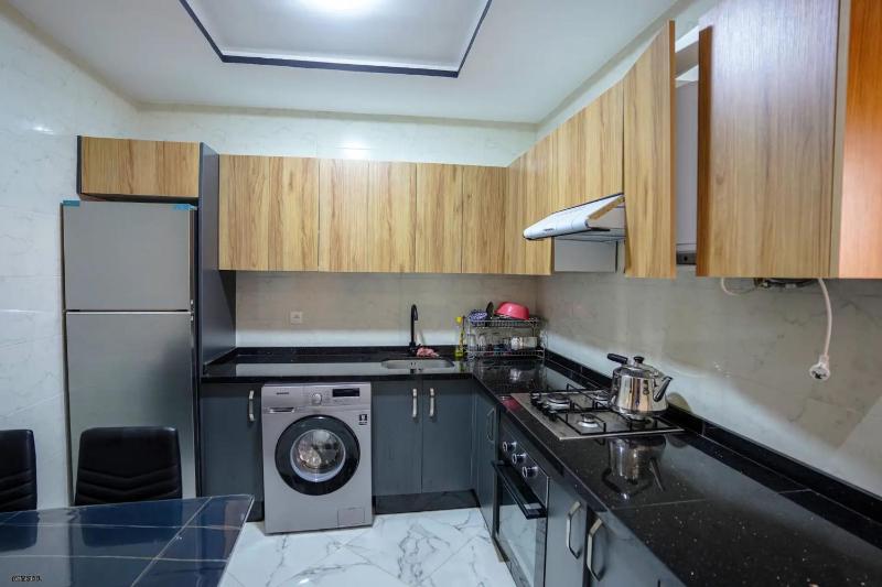 Charming 2-Bedroom Apartment in Martil with City Views - image 2