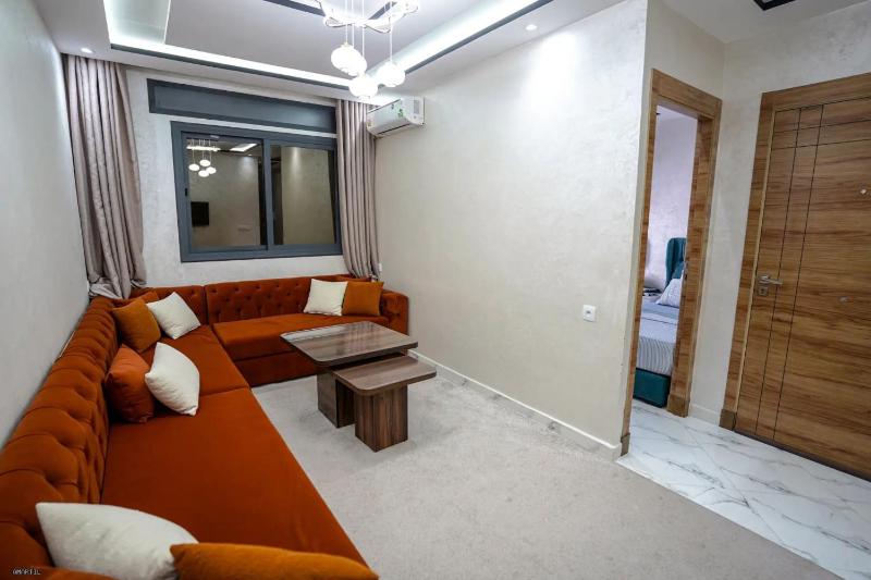 Charming 2-Bedroom Apartment in Martil with City Views - image 6