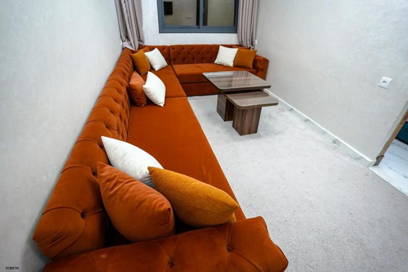 Charming 2-Bedroom Apartment in Martil with City Views - image 4