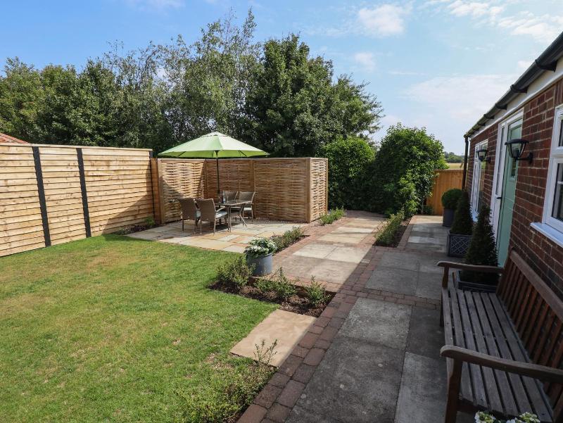Smithy Cottage - image 10