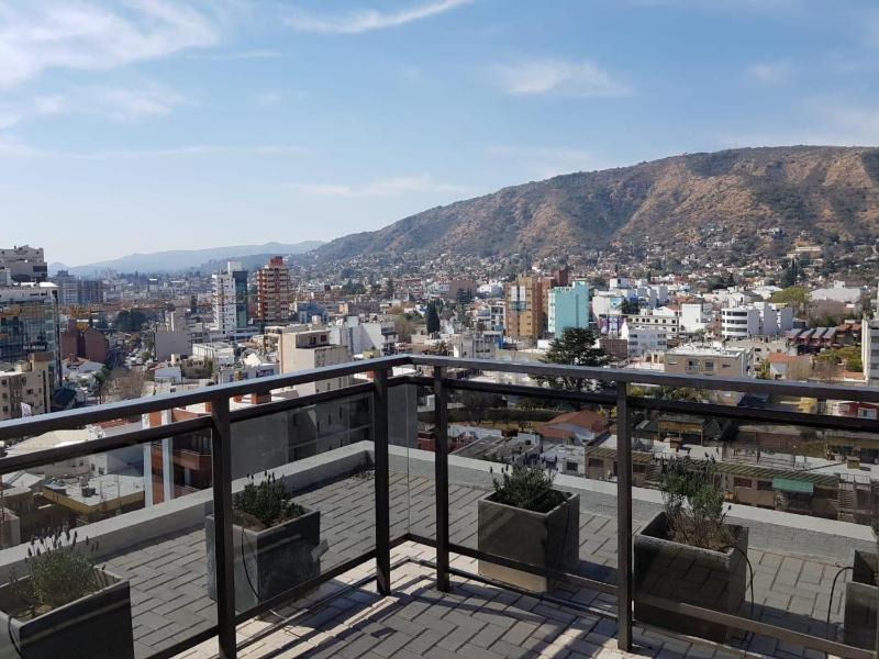 Departamento Esquinero en el Centro de Villa Carlos Paz - image 10