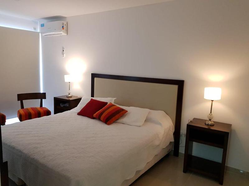 Departamento Esquinero en el Centro de Villa Carlos Paz - image 15