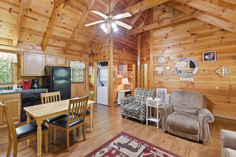 Bean Pot Cabin cabin - image 24
