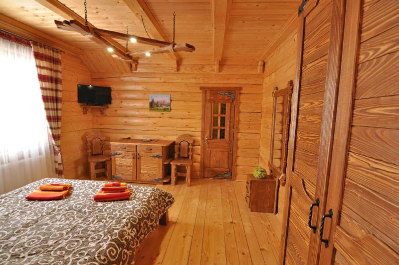 Budget Double Room image 4