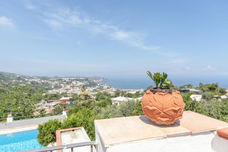 Comfort Double Room with Sea View image 2