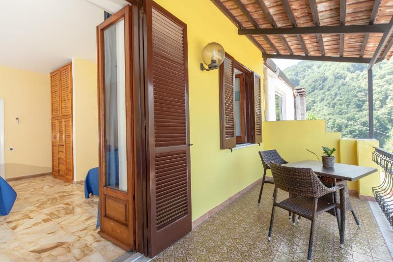 Comfort Double Room with Sea View image 4