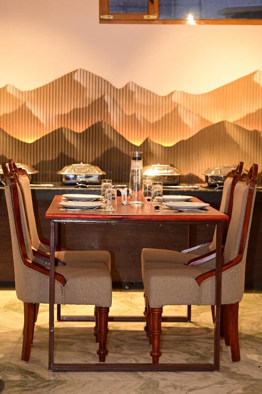 Hotel Karakoram - image 7