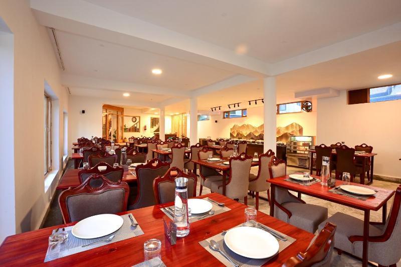 Hotel Karakoram - image 9