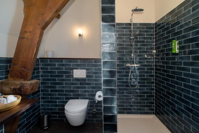 Superior Triple Room image 2