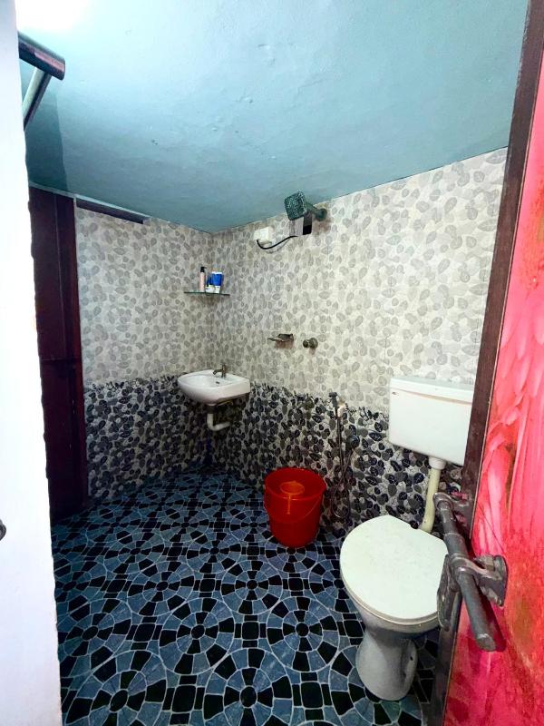 R&J homes - image 18