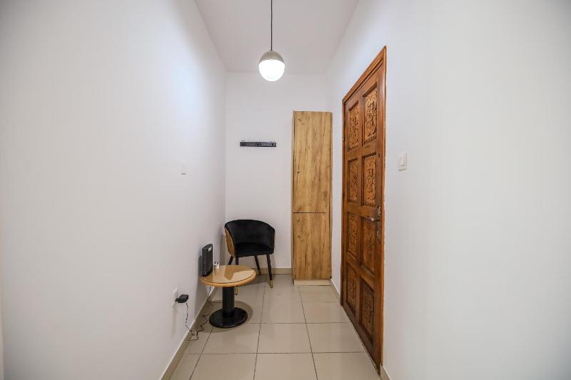 Sea View 2BR - Next to Radisson Blu and Larnaca Port - image 5