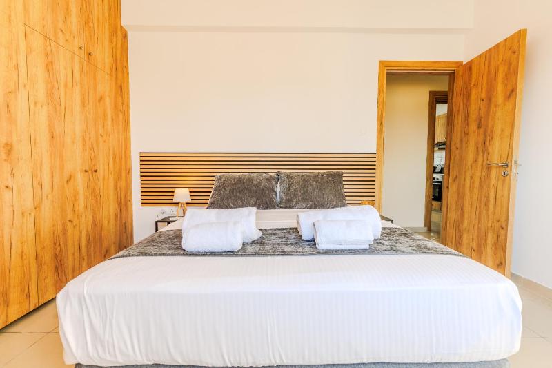 Sea View 2BR - Next to Radisson Blu and Larnaca Port - image 8