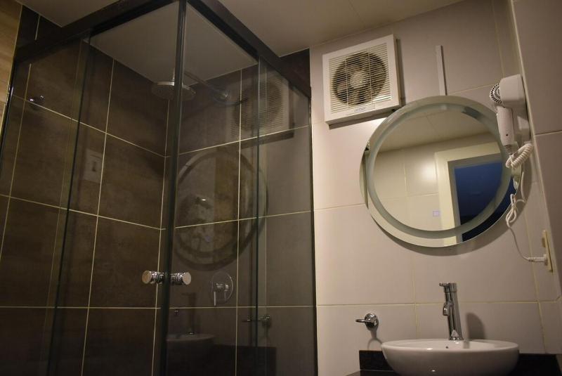 Departamento moderno de 1 dormitorio en Sopocachi La Paz - image 4