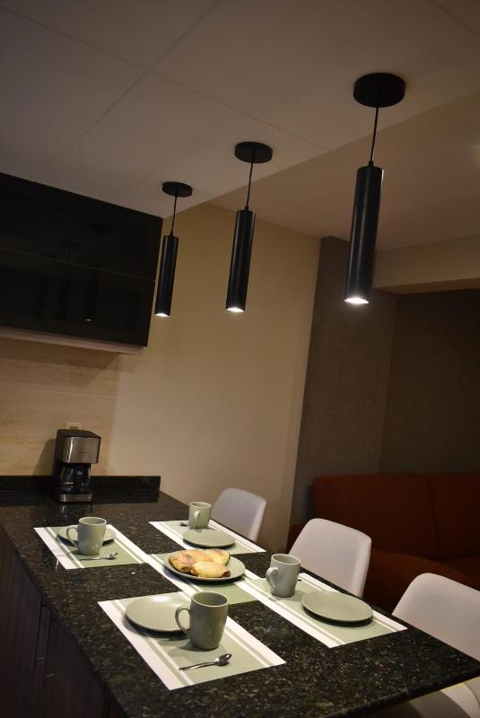 Departamento moderno de 1 dormitorio en Sopocachi La Paz - image 9