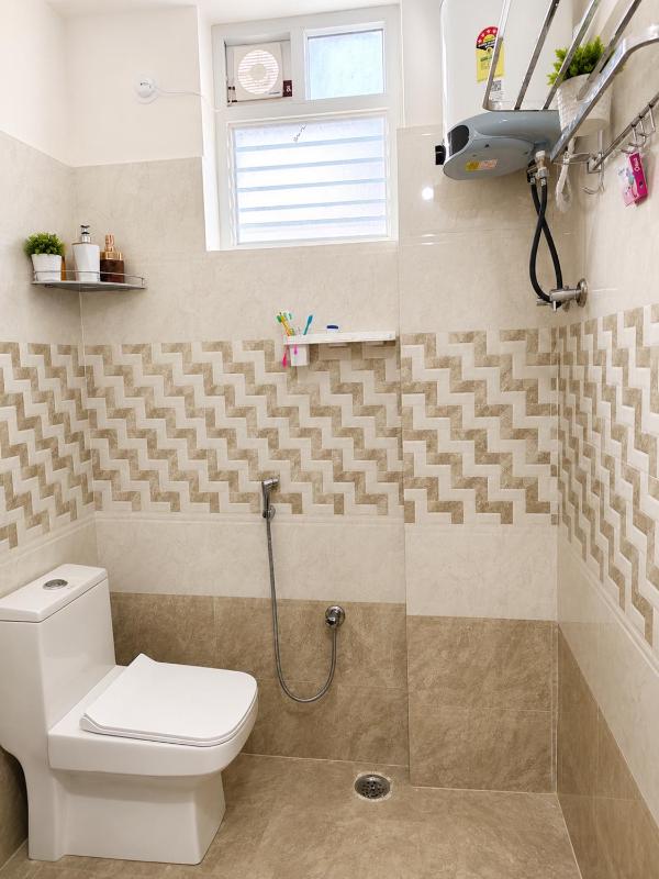 KB's Stay - Serene Premium 2BHK Couple Friendly - image 21