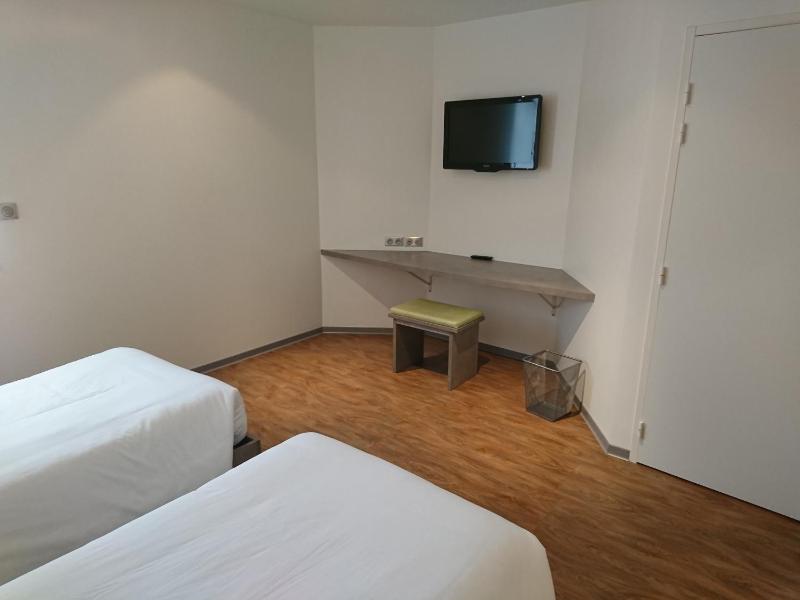 Double or Twin Room - Disability Access image 3