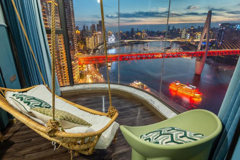 Qiyun Homestay riverfront view Hongyadong Chongqing - image 17