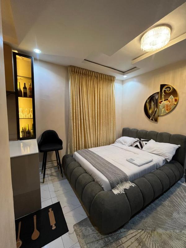 Bloom Shortlet Apartment - image 11