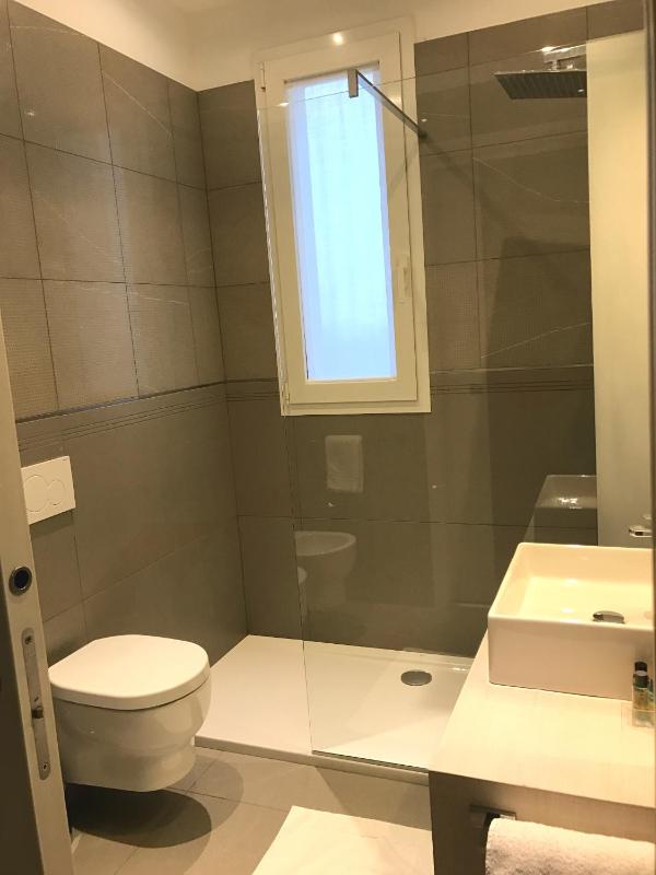 Superior Double or Twin Room with access to the Beach image 4