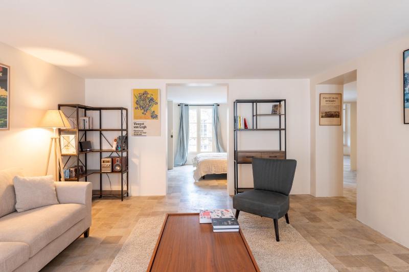 New Captivating Apartment - Saint-Germain-des-Prés - image 2